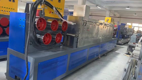 Twin Screw PP Strap Production Line Mesin Ekstrusi Polypropylene Plastik dengan non-stop screen changer