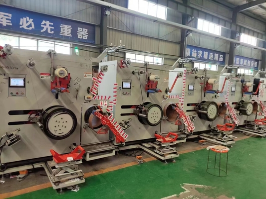 Sepenuhnya Auto Conveyor 0.4KW PET Strap Winder Dengan Sistem Kontrol PLC