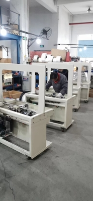 Kotak Karton 350W Mesin Strapping Semi Otomatis 60KG Mesin Strapping Semi Otomatis Ketegangan untuk Tali PP Plastik
