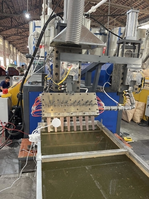 Single Screw PP Strap Band Extrusion Line PP Strap Making Machine PP Strap Making Machine dengan 1 sampai 4 sabuk yang diekstrusi