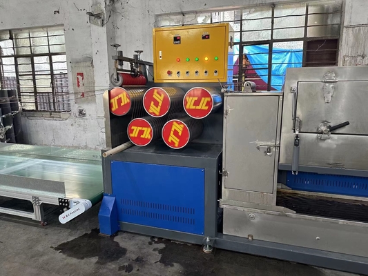 Single Screw PP Strap Band Extrusion Line PP Strap Making Machine PP Strap Making Machine dengan 1 sampai 4 sabuk yang diekstrusi