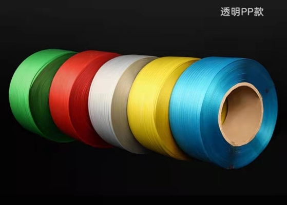 Efisiensi Tinggi PET Strapping Belt Logo Pola Warna Disesuaikan Untuk Cargo Lashing