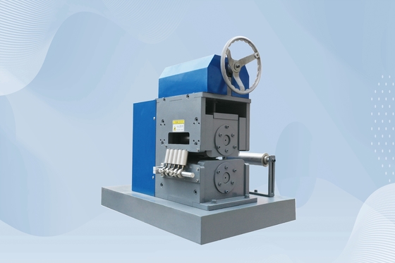 Mesin Embossing Film Plastik PET PP Polyethylene OEM ODM